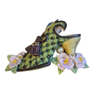 Cottagecore Vintage Shoe Magnet Victorian